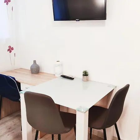 דירה Close To Sandy ספליט