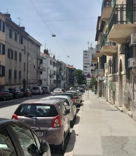 Close To Sandy Split